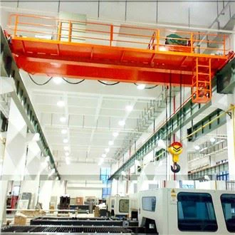 Kahe talaga rööpaga töötav sildkraana